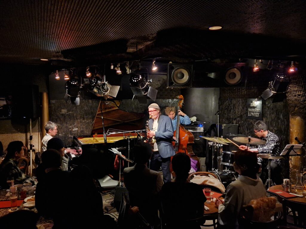 Concert review Jazz inn Lovely on Hollywoodpresscorps